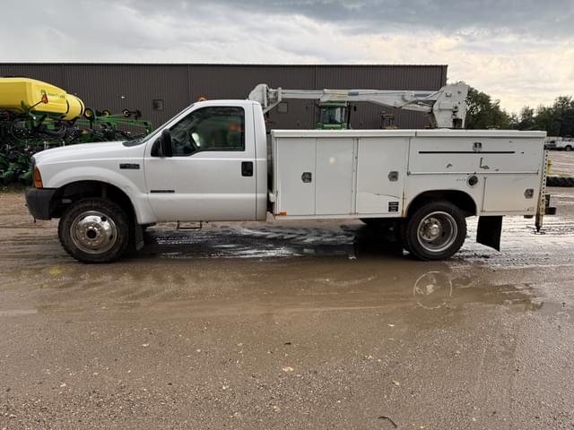 Image of Ford F-450 equipment image 1