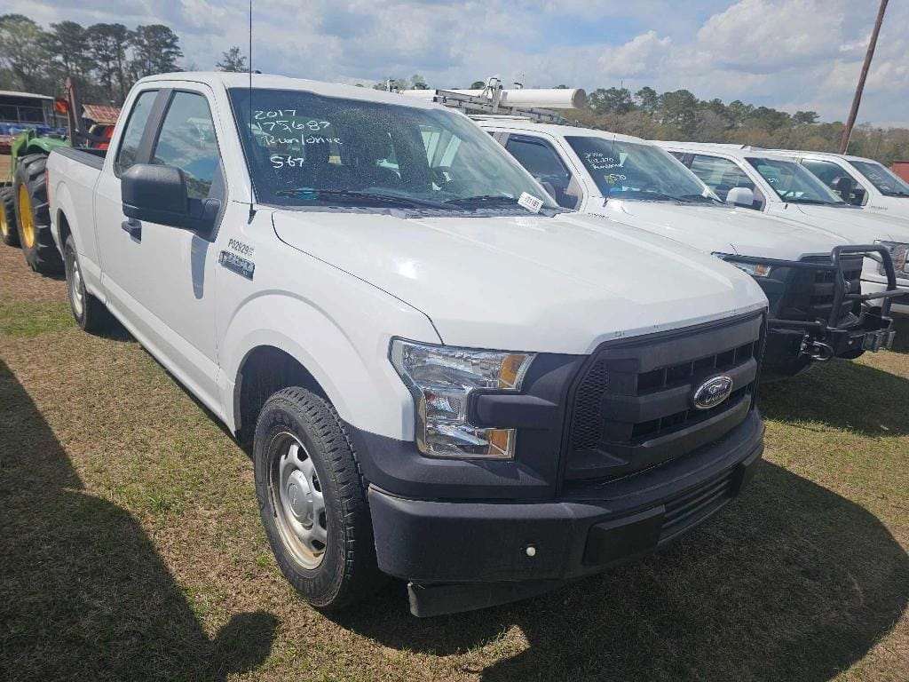 2017 Ford F-150 Equipment Image0