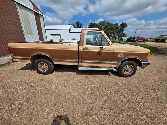 Image of Ford F-150 equipment image 4