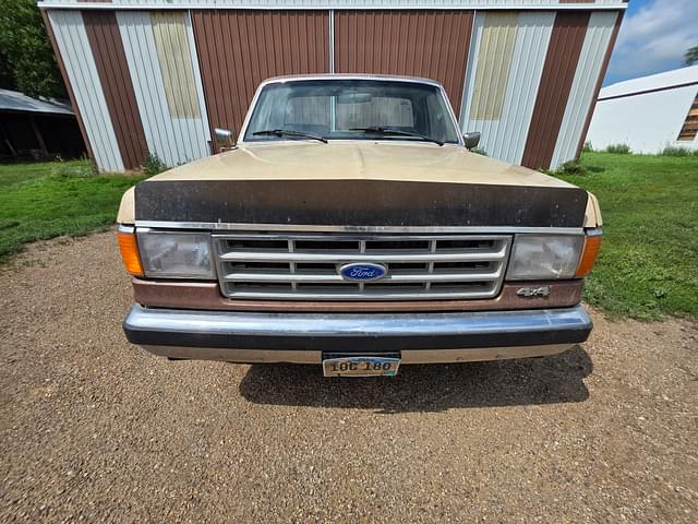 Image of Ford F-150 equipment image 2