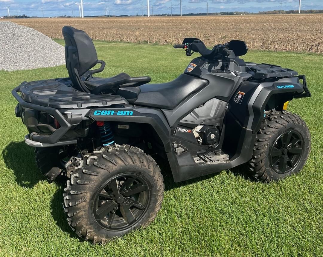 Image of Can-Am Outlander Primary image