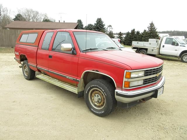 Image of Chevrolet 1500 equipment image 3