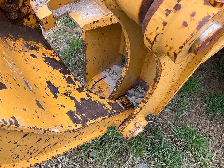 Main image Caterpillar 140G 72