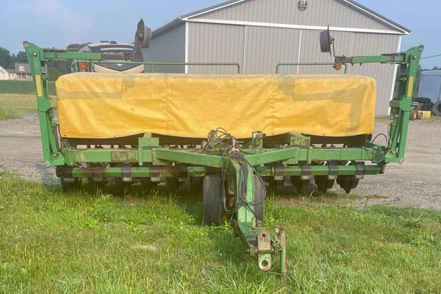 Image of John Deere 750 equipment image 3