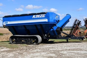 Main image Kinze 1100