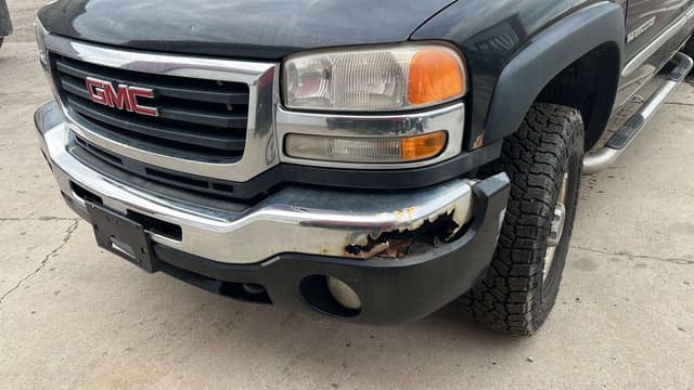 Image of GMC 2500 equipment image 1