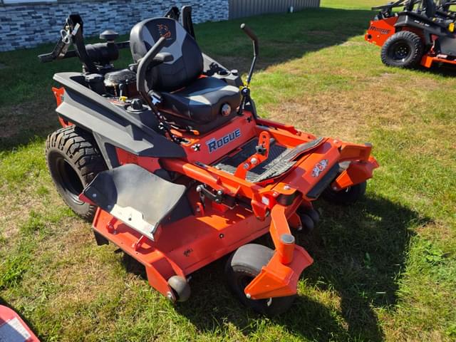 Image of Bad Boy Rogue equipment image 4