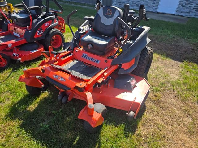 Image of Bad Boy Rogue equipment image 1