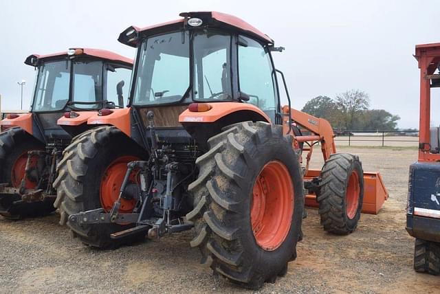 Image of Kubota M9960 equipment image 2