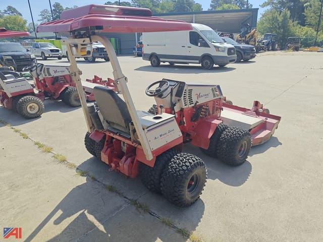 Image of Ventrac 4500Z equipment image 2