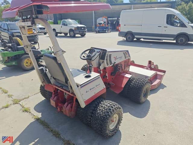 Image of Ventrac 4500Z equipment image 2