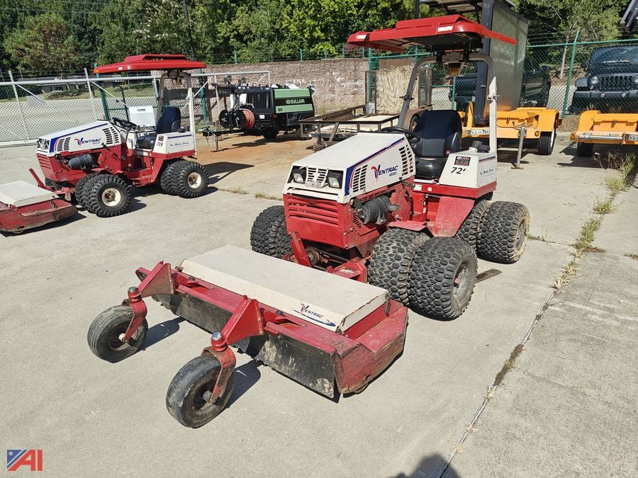 2020 Ventrac 4500Z Equipment Image0
