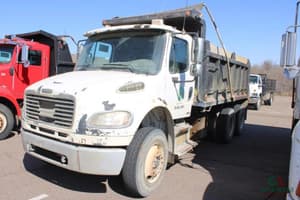 2007 Freightliner M2 106 Image