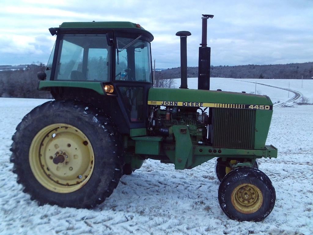 SOLD - John Deere 4450 Lot No. 328 Tractors with 155 HP | Tractor Zoom