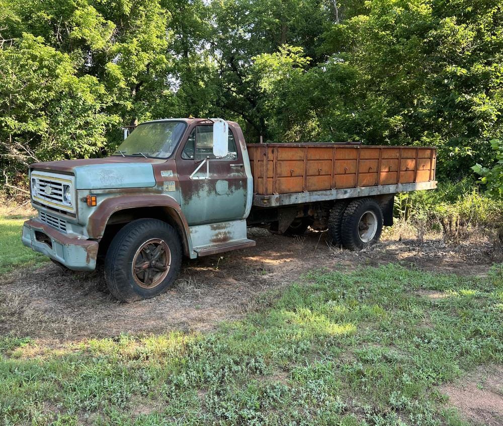 Main image Chevrolet C60