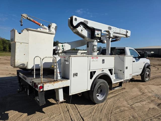 Image of Dodge Ram 5500 equipment image 3