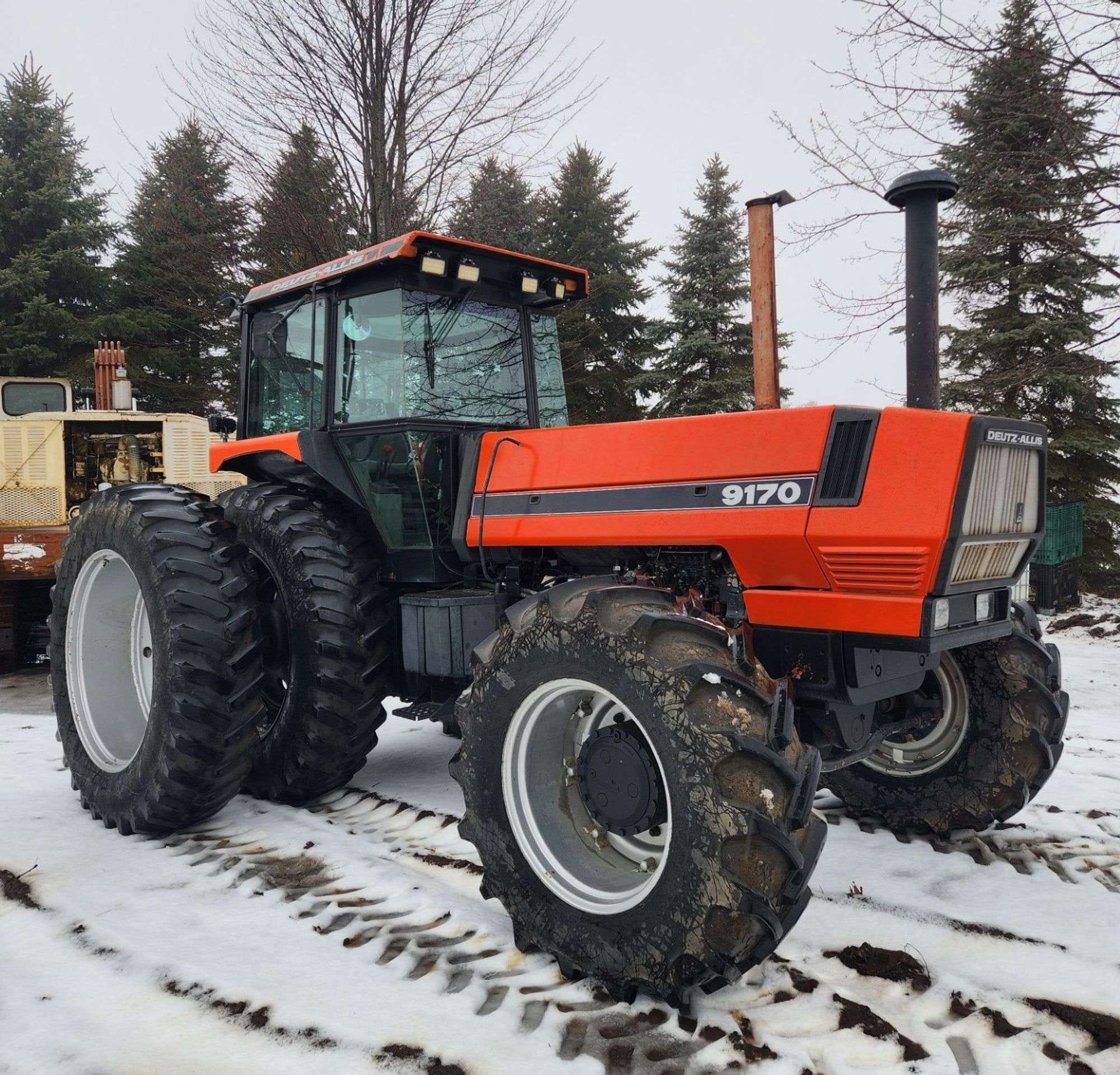 1991 Deutz-Allis 9170 Equipment Image0