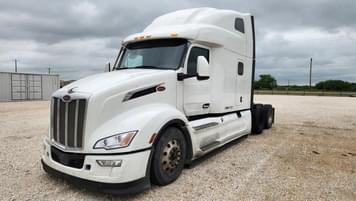 Main image Peterbilt 579