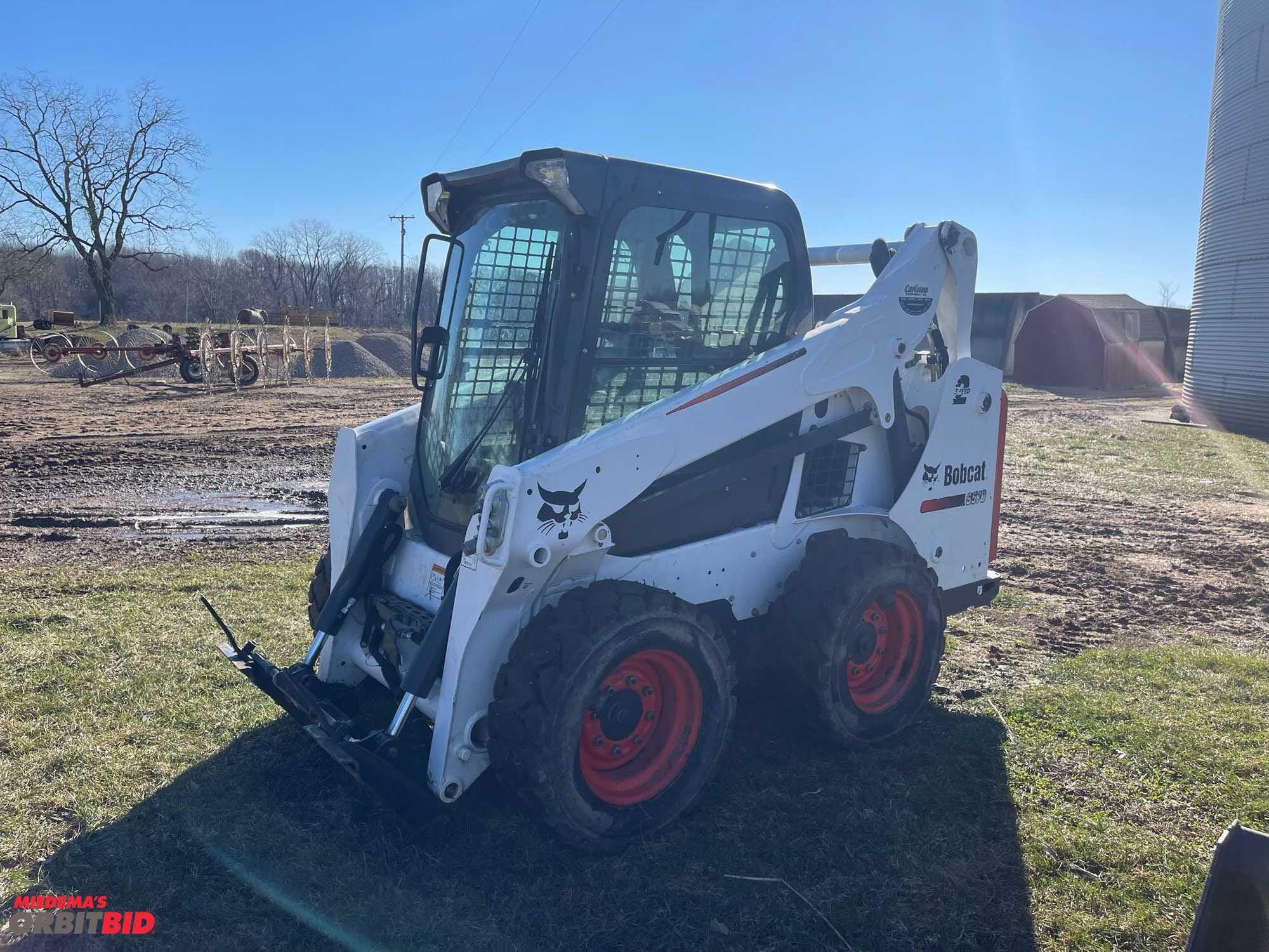 Main image Bobcat S570