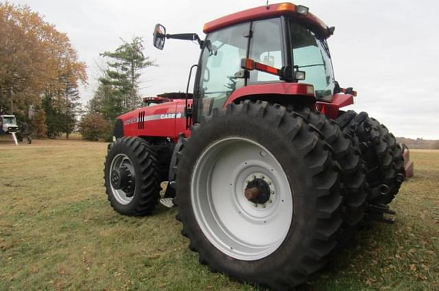 Image of Case IH MX240 equipment image 3