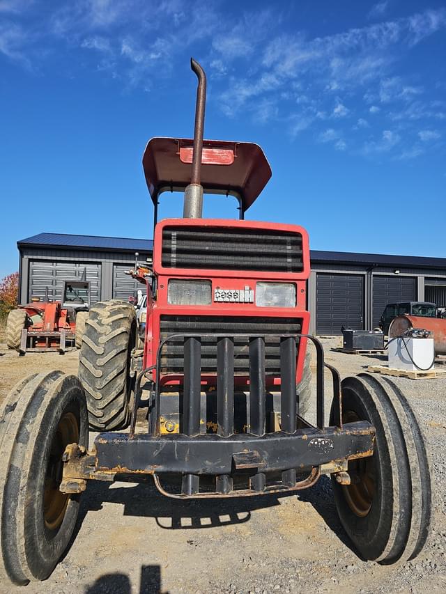 Image of Case IH 585 equipment image 4