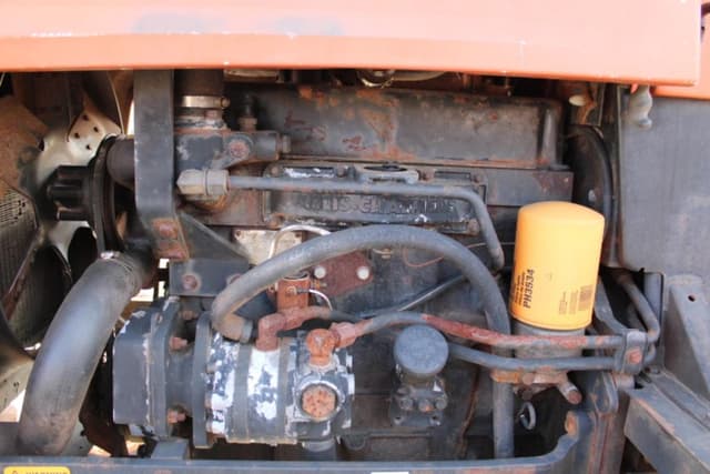 Image of Allis Chalmers 6060 equipment image 4