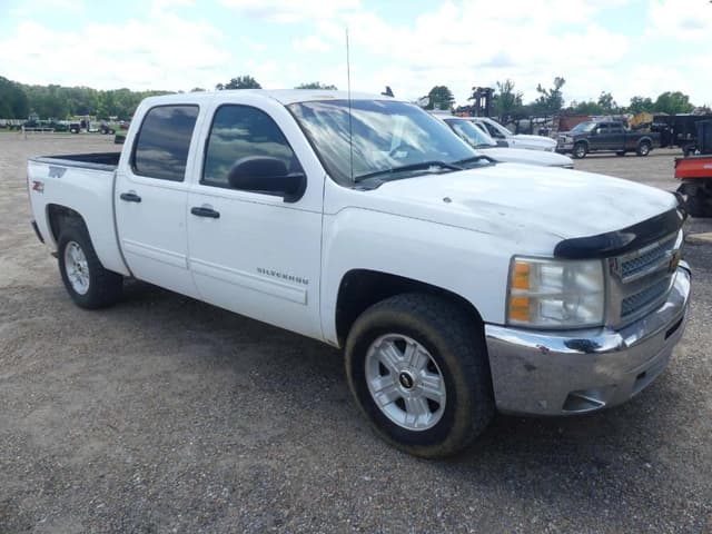 Image of Chevrolet 1500 equipment image 1