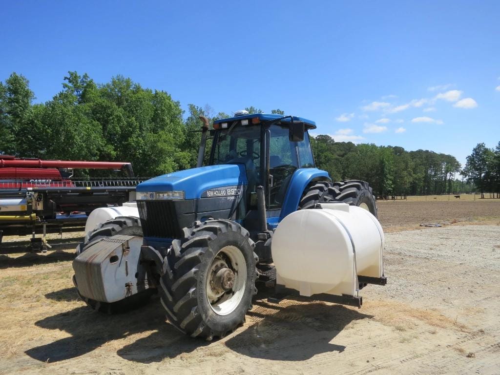 New Holland 8970 Equipment Image0