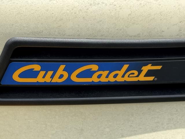 Image of Cub Cadet SLTX1054 equipment image 4