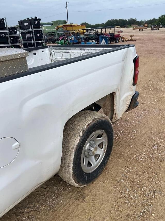 Image of Chevrolet 1500 equipment image 1