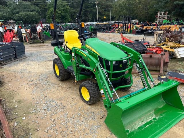 Image of John Deere 1023E equipment image 2