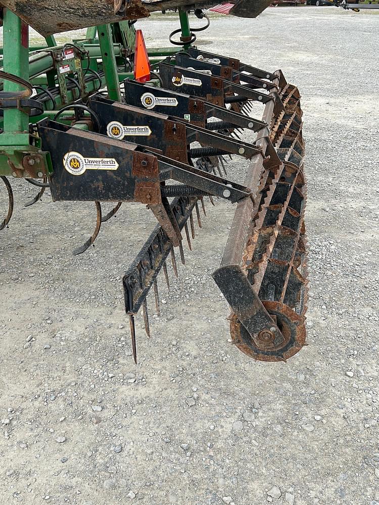 Main image John Deere 960 9