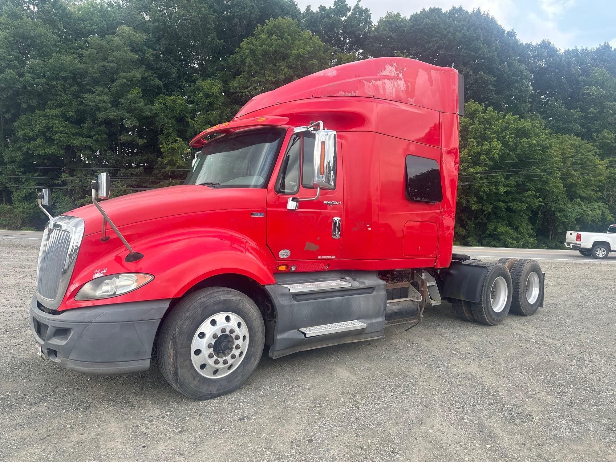 2013 International ProStar Plus 122 Equipment Image0