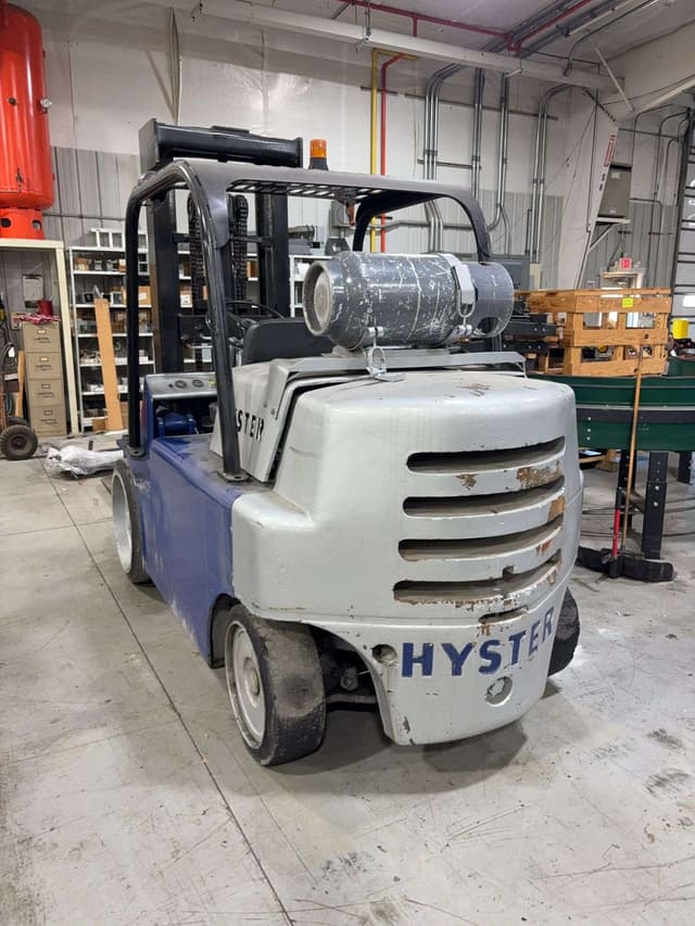 Image of Hyster S150A equipment image 3