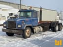 1997 Mack RD688S Image
