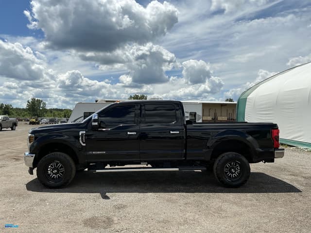 Image of Ford F-350 equipment image 1