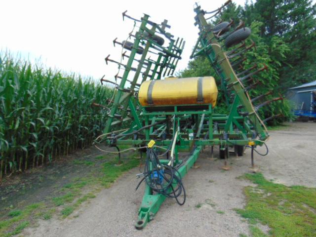 Image of John Deere 960 Primary image