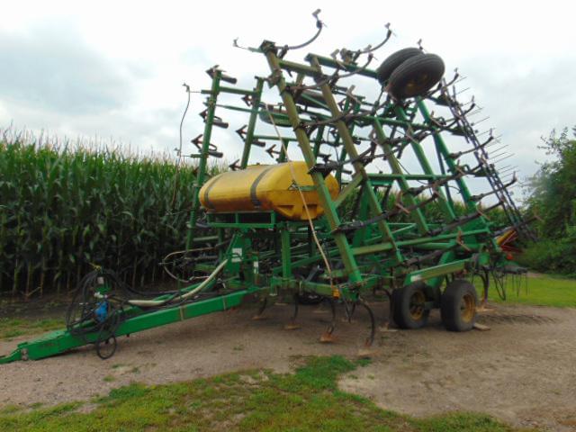 Image of John Deere 960 equipment image 2