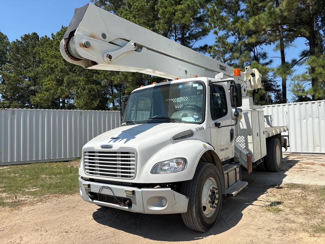 Image of Freightliner M2 Primary image