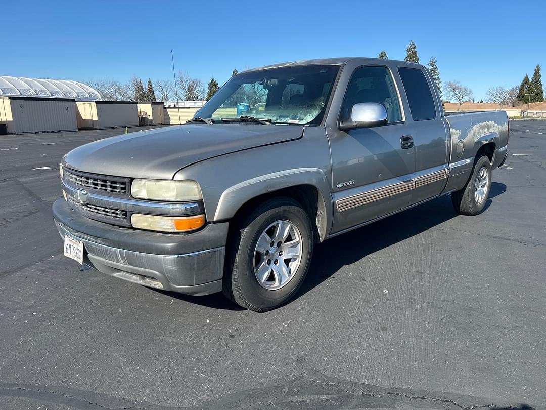 Image of Chevrolet 1500 Primary image