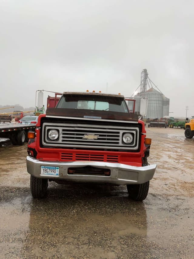 Image of Chevrolet C70 equipment image 2