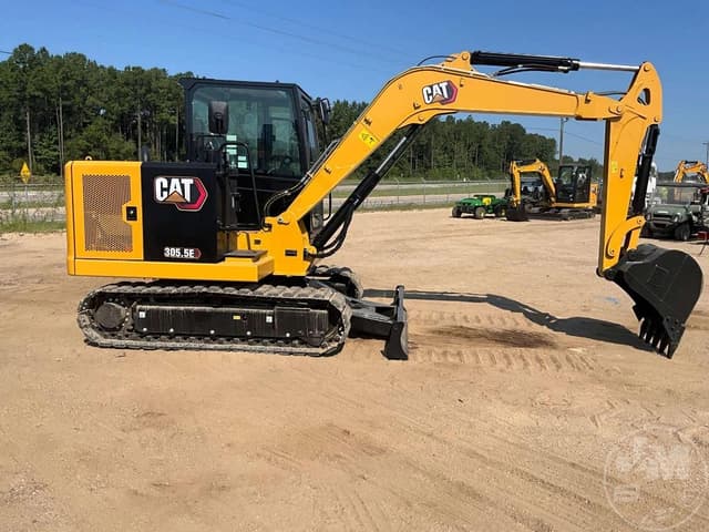 Image of Caterpillar 305.5E2 equipment image 3