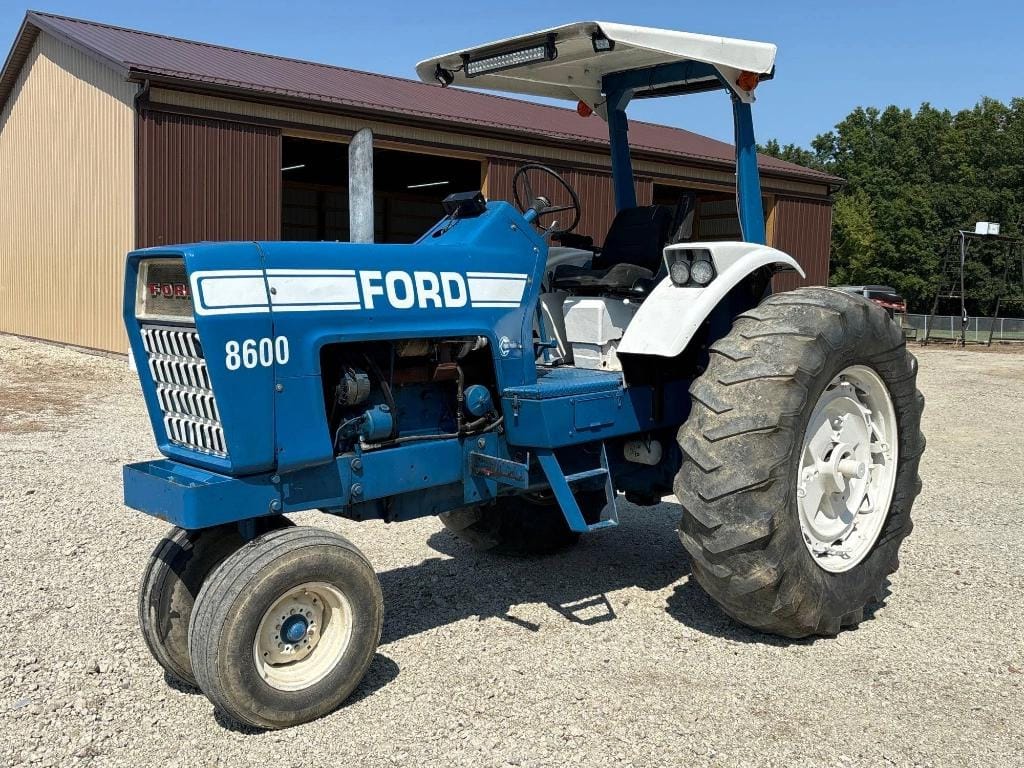 SOLD - Ford 8600 Lot No. 20 Tractors with 123 HP | Tractor Zoom