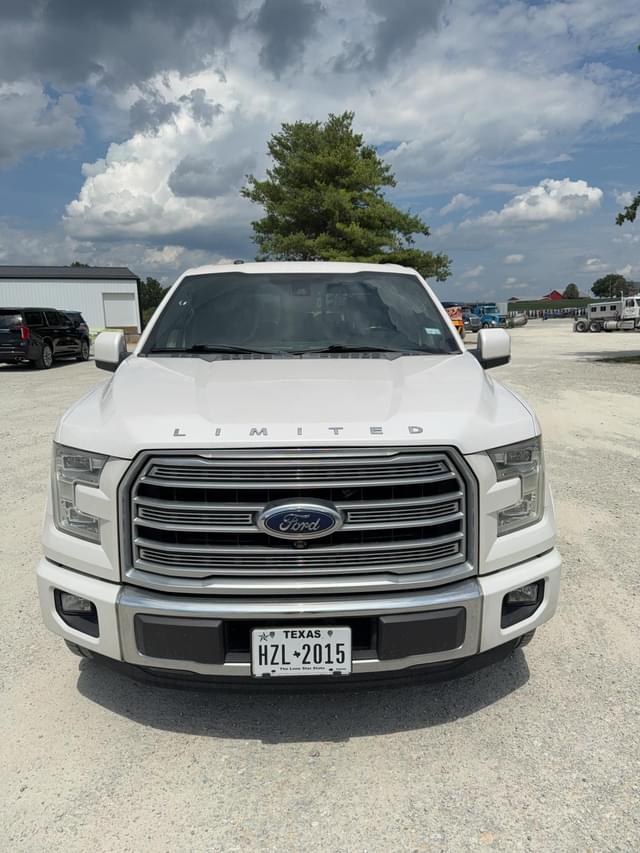 Image of Ford F-150 equipment image 3