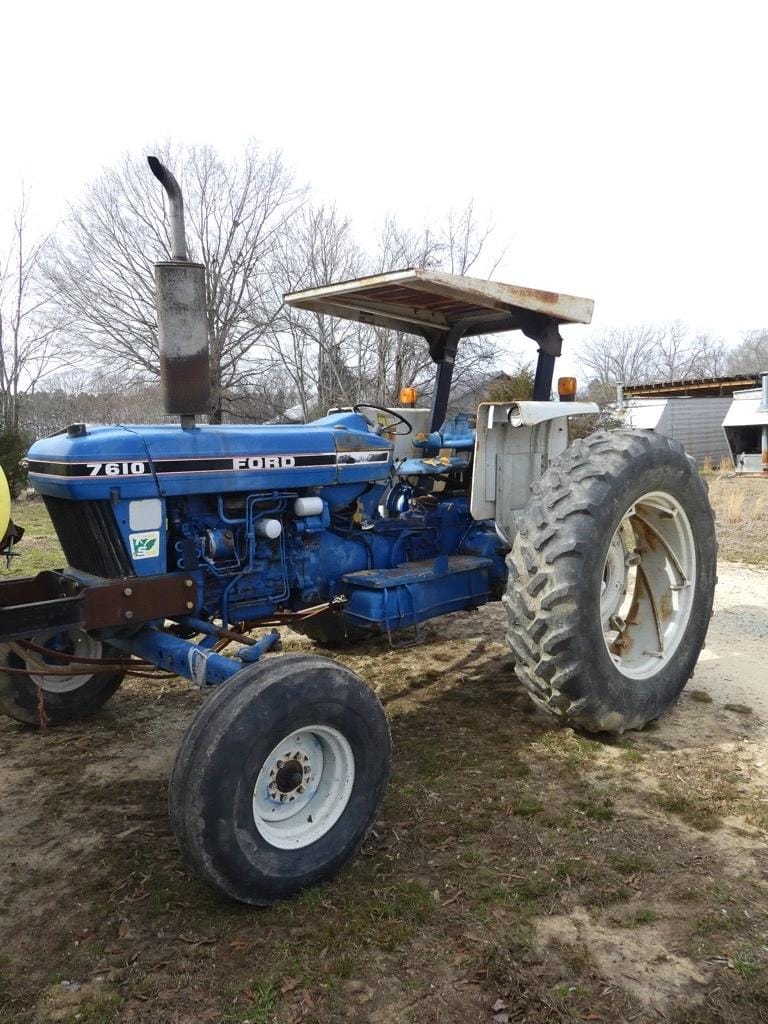 Main image Ford 7610