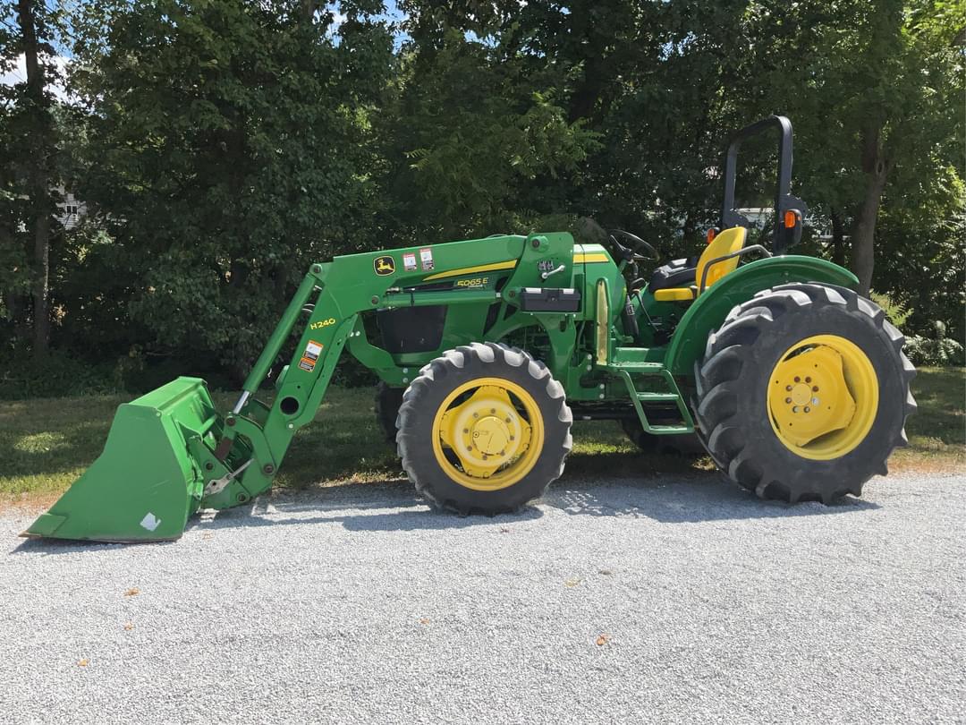 Image of John Deere 5065E Primary image