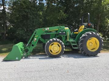 Main image John Deere 5065E