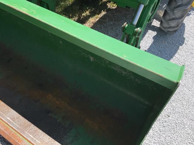 Image of John Deere 5065E equipment image 3