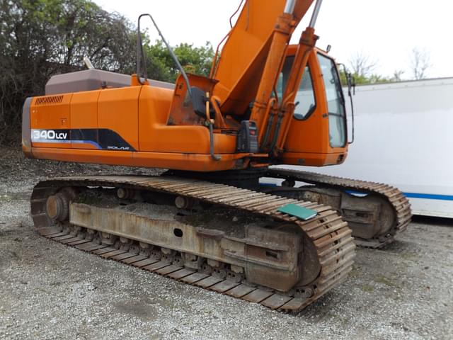 Image of  Doosan DX340LC equipment image 1