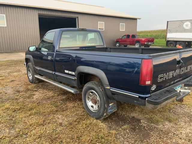Image of Chevrolet 3500 equipment image 1